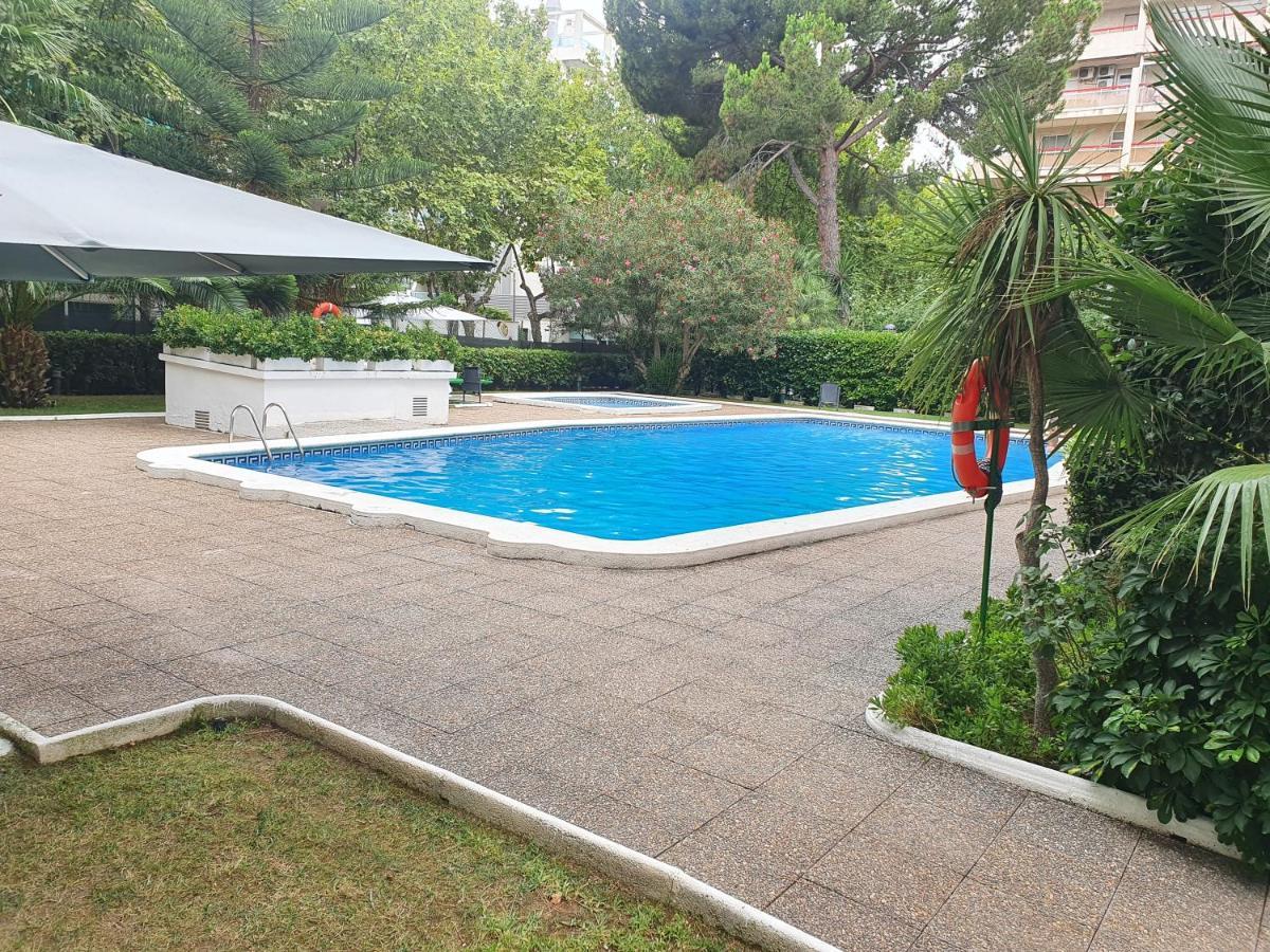 Salou Centro Piscina Gisamar Apartment Exterior photo